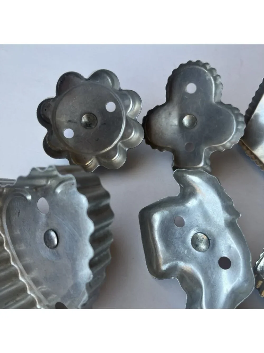 Vintage 12 Aluminum Cookie Cutters Red Handle Knobs Baking Retro Kitchen Decor
